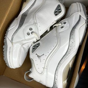 Jordan Old school III Size 6.5 white/Metallic Silver Released May 2010